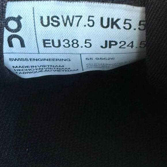 On Cloud Cloudgo ‘Eclipse Black’ Women Running Sneakers- SZ 7.5 - Picture 13 of 13